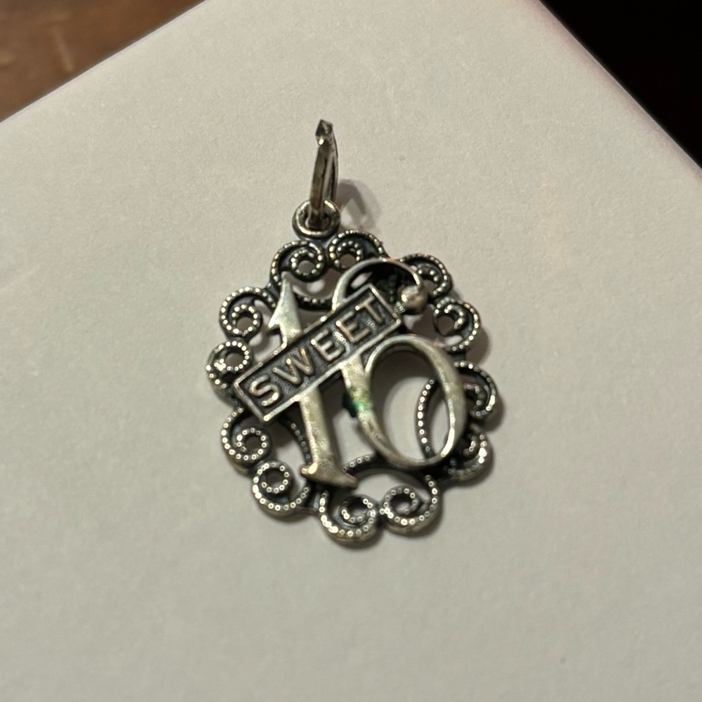 Vintage Sterling Silver “Sweet 16” Charm Pendant Beau Sterling, 90s Y2K Jewelry